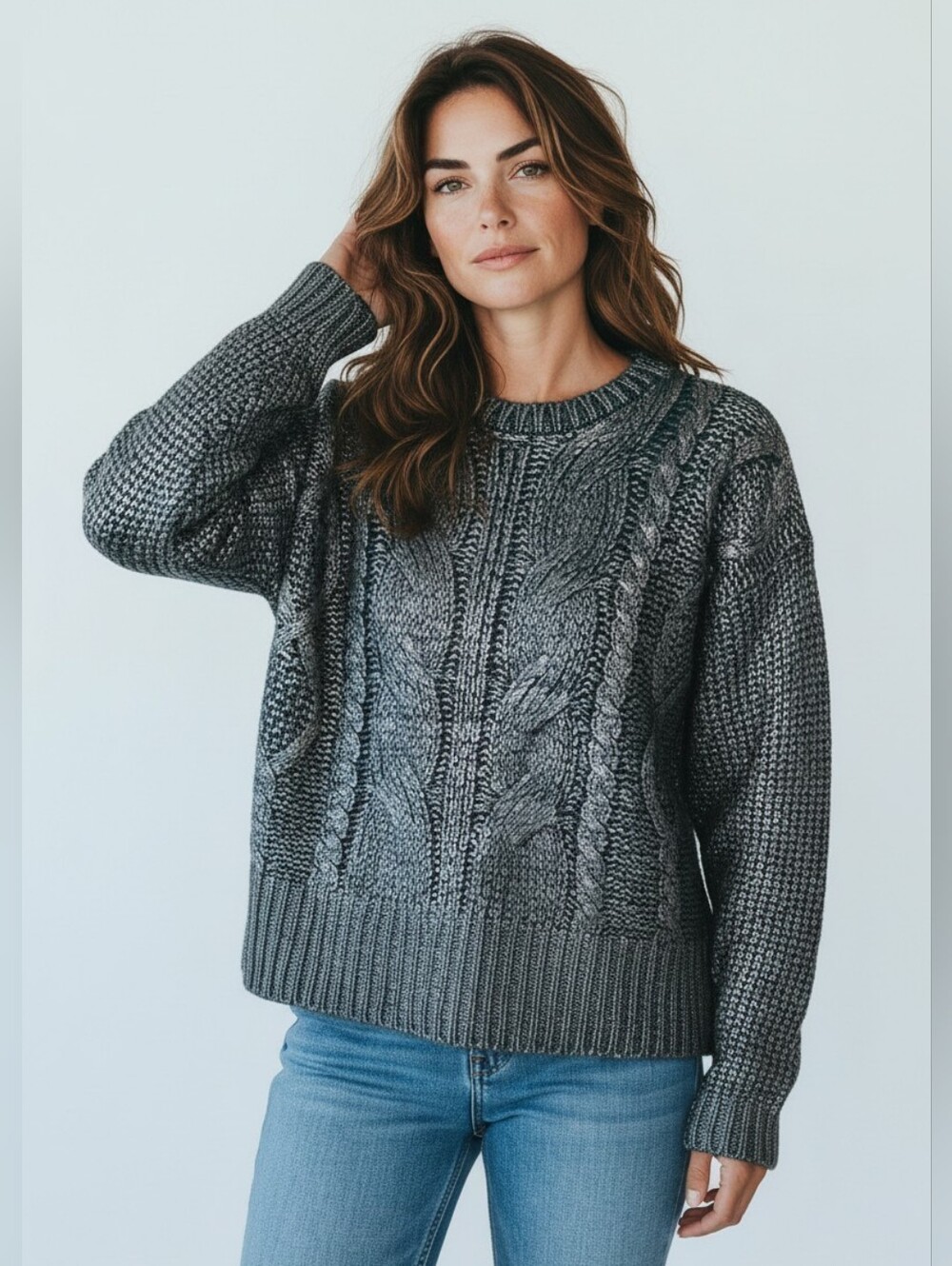 VIcolo Cable Knit Crewneck in Silver & Green. Size S/M.